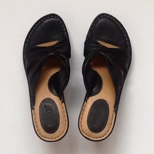Born leather upper cute heels slip on Sandals 6